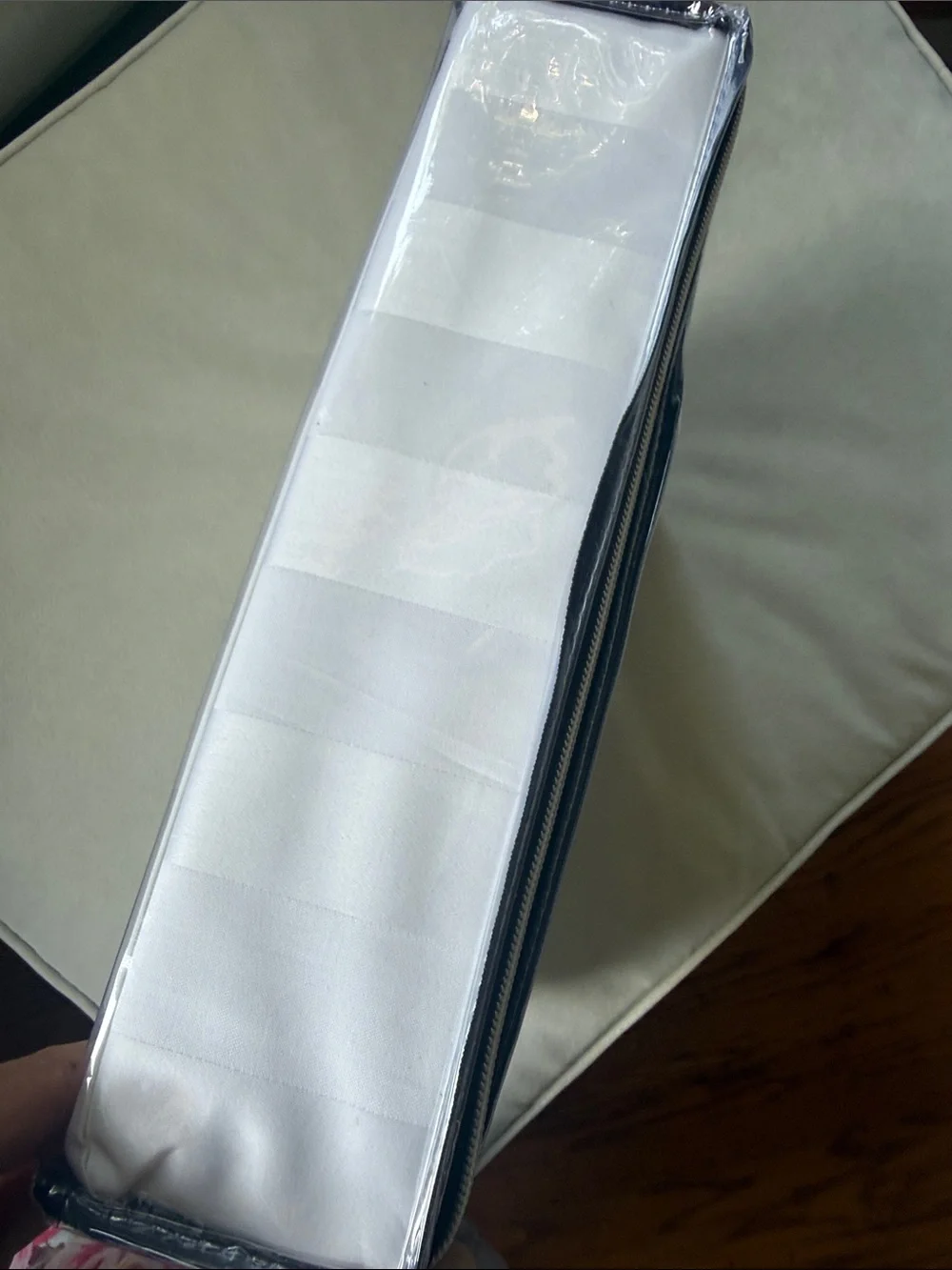 Twin Sheet Set 100% Cotton 400 tc Damask Stripe White